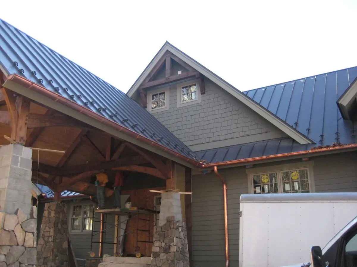 Craftsman Roofing team delivering quality roofing work in Brewster Heights